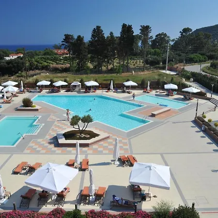 Utopia Resort & Spa-2